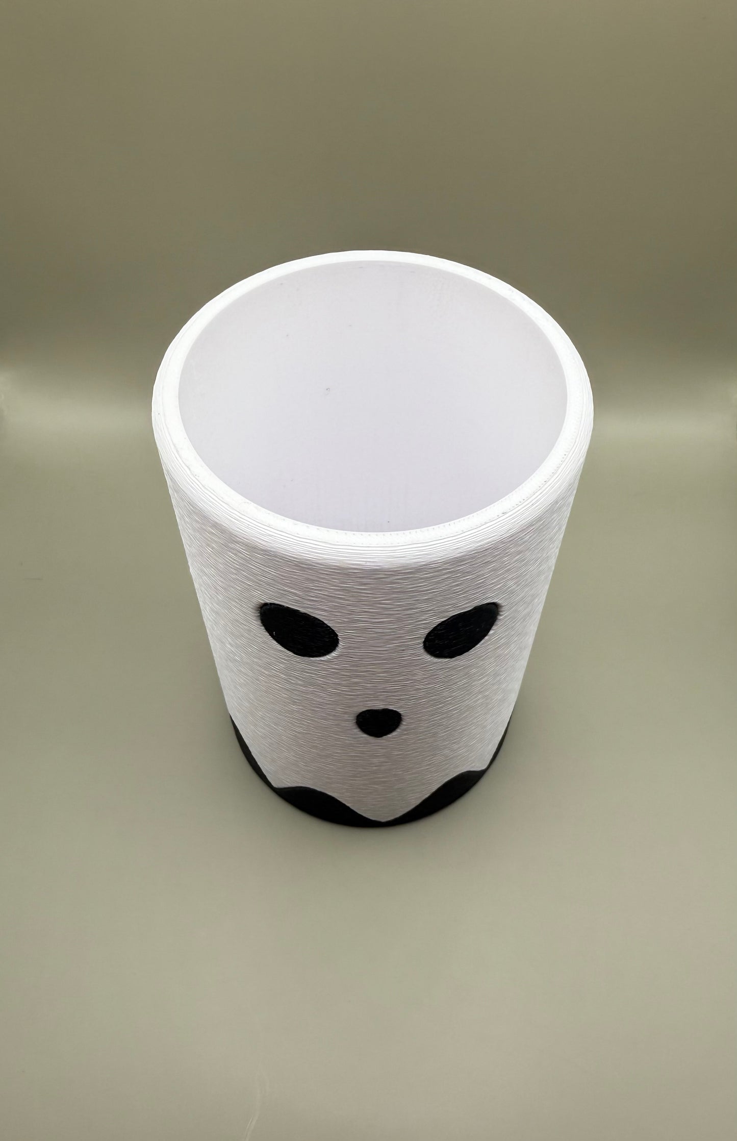 Ghost Can Cooler – 12oz Halloween Drink Sleeve